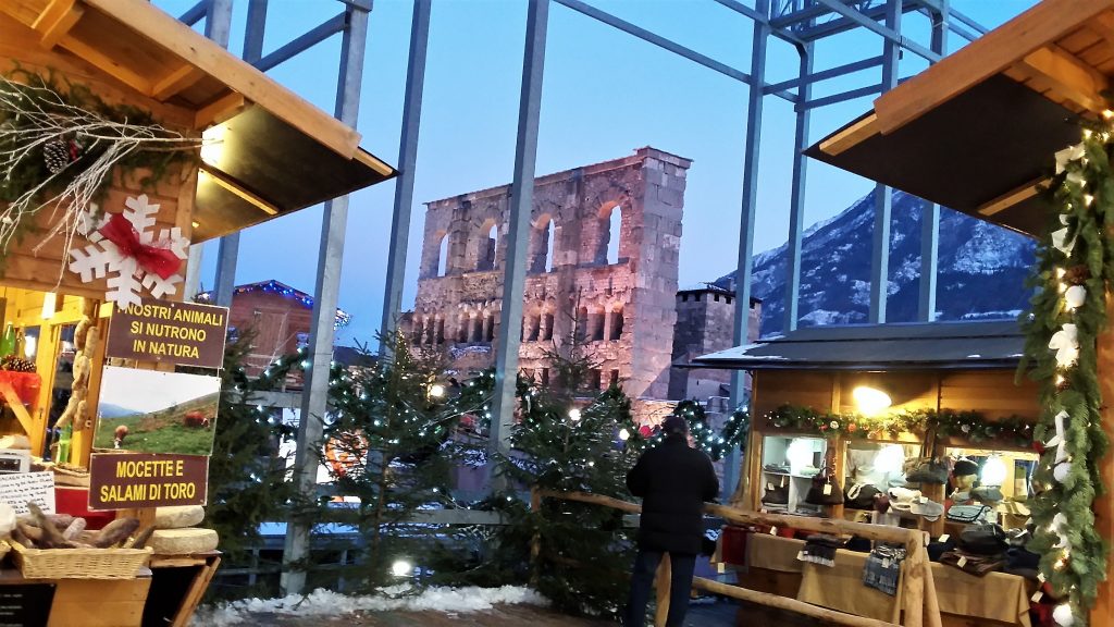 mercatinodinatalediaosta-iseimercatinidinatalepiùbellid'italia mercatinodinatalediaosta-iseimercatinidinatalepiùbellid'italia