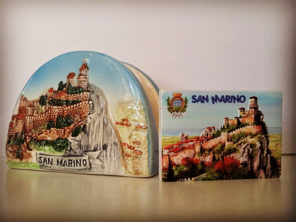 souvenirdiviaggio-cosavedereasanmarino souvenirdiviaggio-cosavedereasanmarino