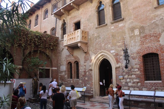 Balcone della casa di Giulietta - Verona