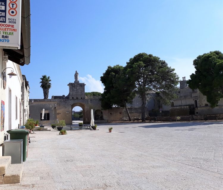 piazza castello-centro storico-acaya