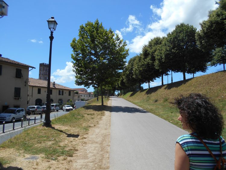 le mura di lucca-souvenirdiviaggio