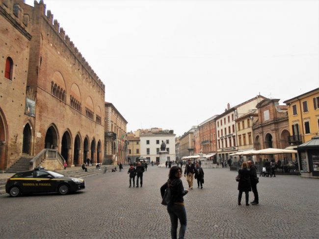 piazza cavour rimini