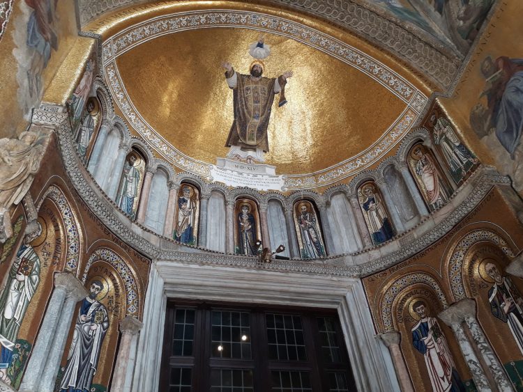 dettaglio di mosaici-basilica venezia