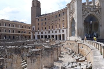 dettaglio anfiteatro-piazza sant'oronzo