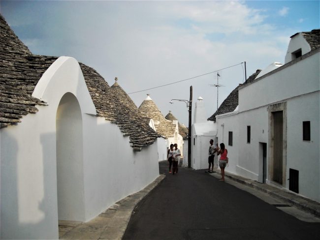 rione aja piccola-alberobello