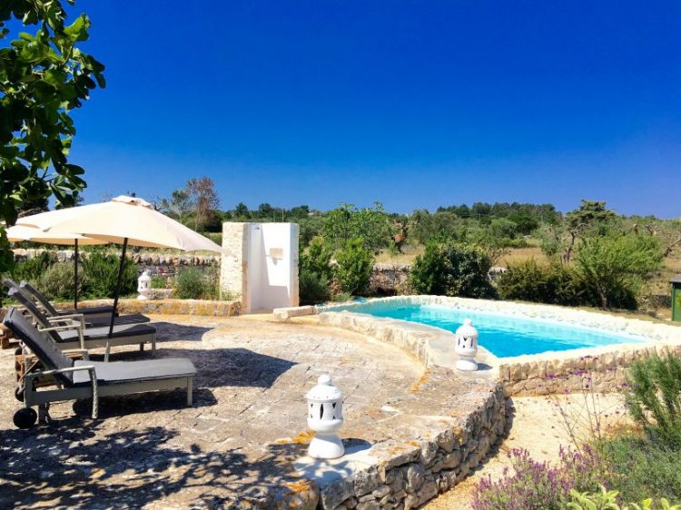 casa nella natura- alberobello