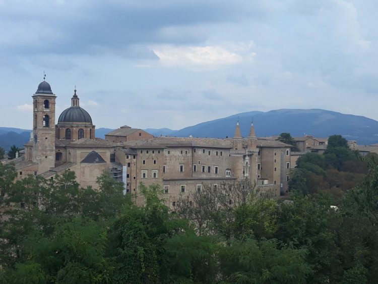 Urbino-marche-savino