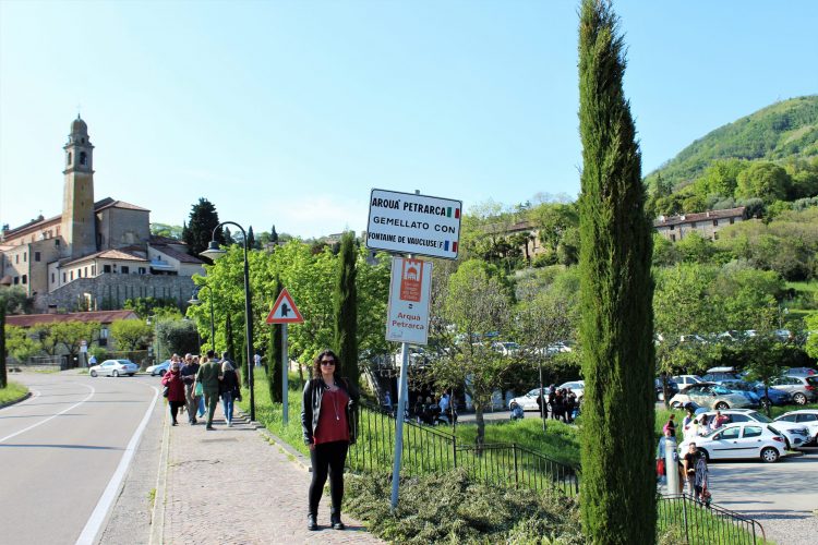 cosa vedere ad arquà petrarca, dove parcheggiare