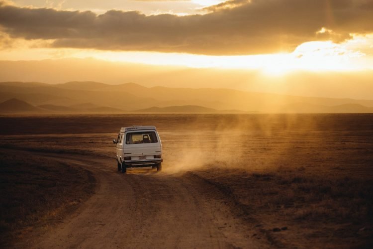 volkswagen-viaggiare in camper-noleggio goboony