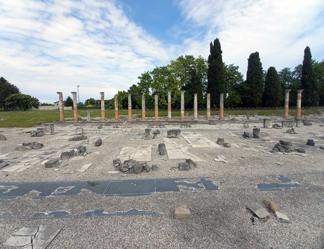 Foro Romano, Aquileia