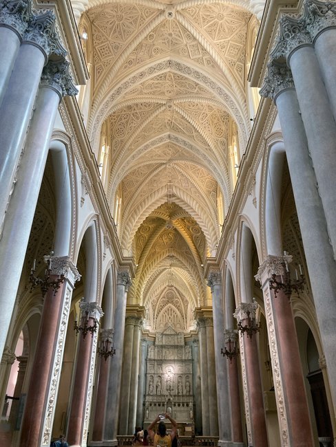 Duomo-di-Erice,-Interno