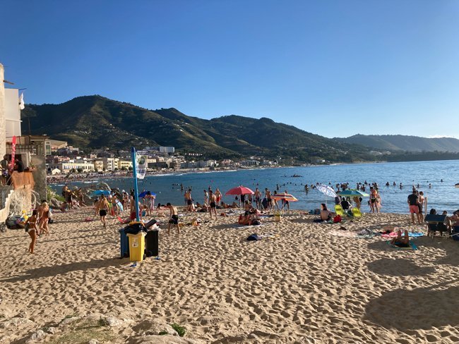 Spiaggia Vecchio Molo, Cefalù