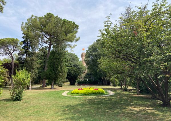 Giardini-del-Castello-Carrarese,-Este