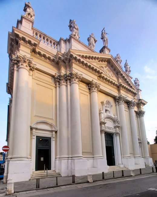 Chiesa-dei-santi-nazario-e-celso-brescia