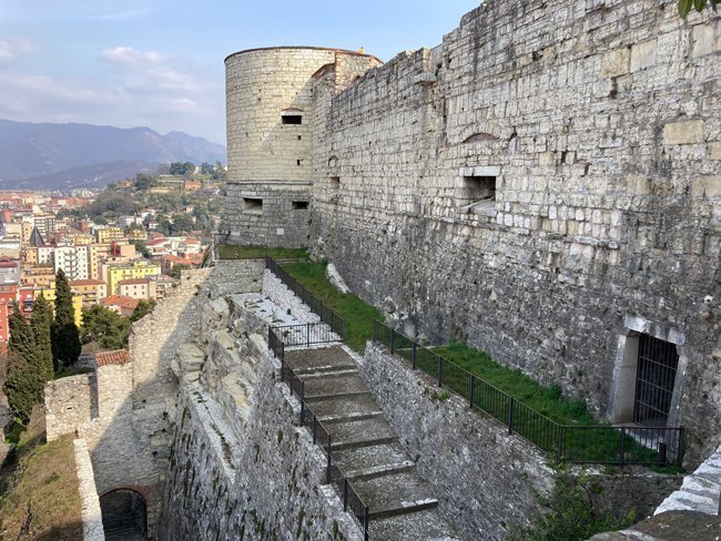 Torrione-castello-di-brescia