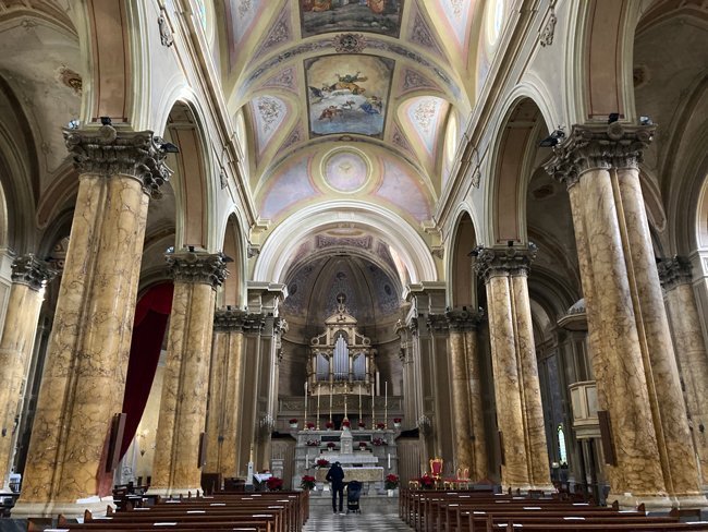 interno-chiesa-madre-di-galatina