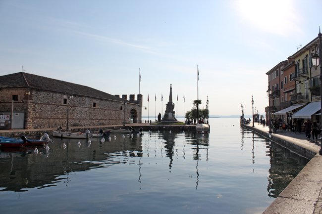 Antica-Dogana-e-Porto-Lazise