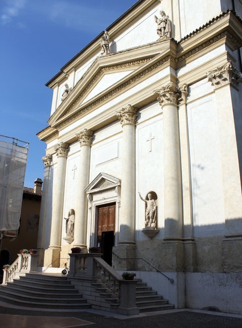 Chiesa-dei-Santi-Zenone-e-Martino,-Lazise