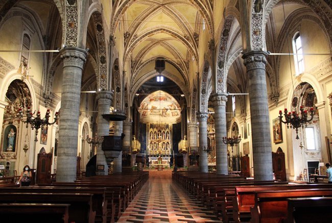 Interno-duomo-di-salò