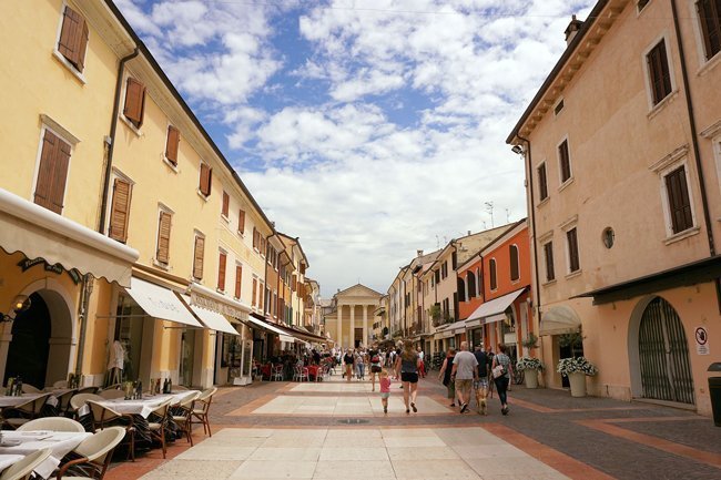 centro-storico-di-Bardolino