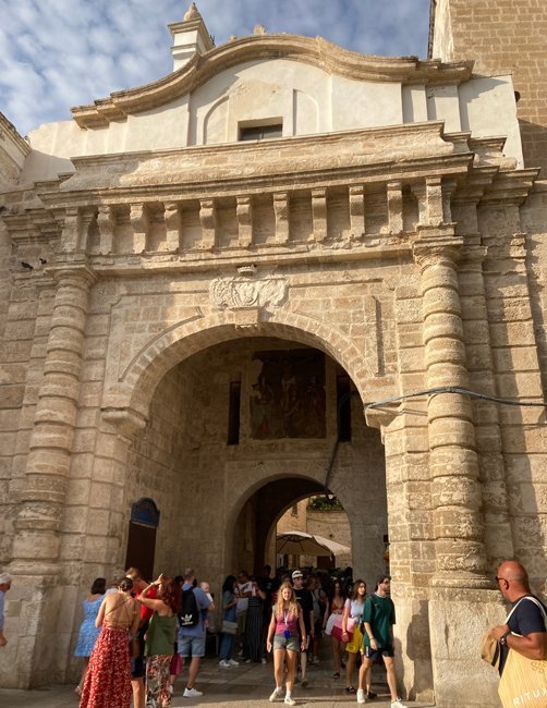 Arco-Marchesale-Polignano-a-Mare