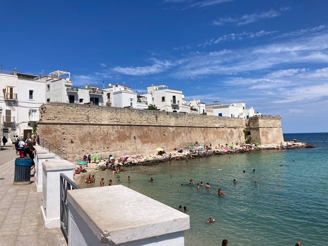 Cala-porta-vecchia-monopoli