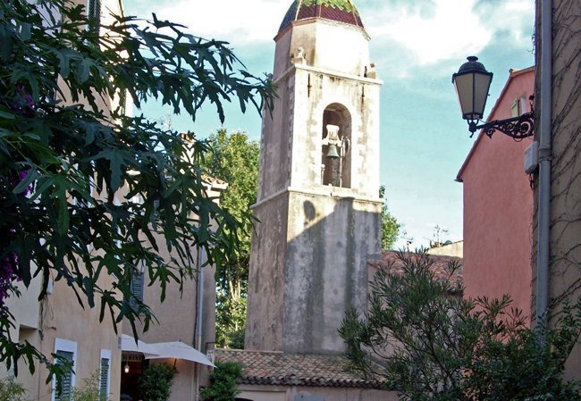 Chiesa-della-Misericordia-Saint-Tropez