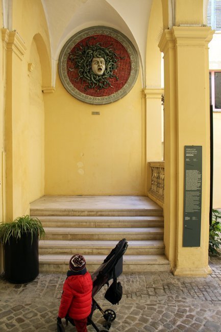 Medusa, Palazzo Mosca - Pesaro