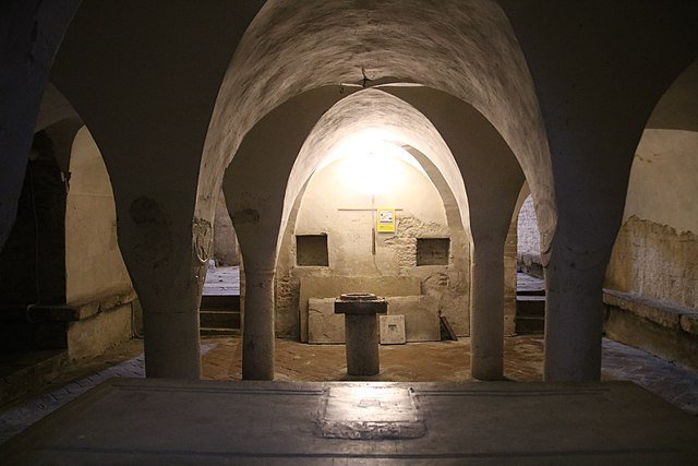 Acqualagna, Cripta Abbazia di San Vincenzo al Furlo