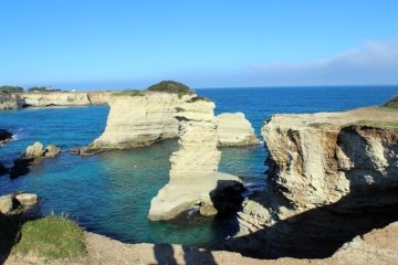 faraglioni-Torre-Sant'Andrea-cosa-vedere-Salento-Puglia