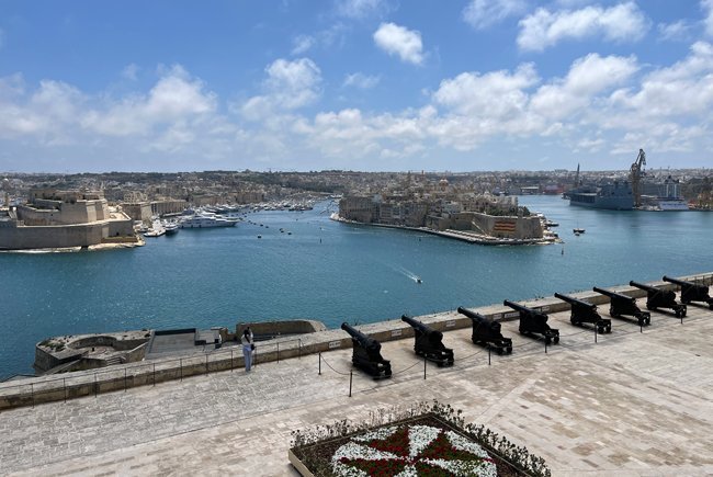 Saluting-battery-Barakka-Gardens-La-VAlletta