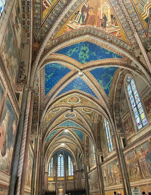 Basilica-superiore-di-San-Francesco,-Assisi