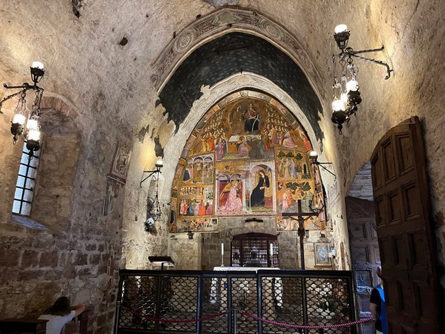 Porziuncola-Basilica-di-Santa-Maria-degli-Angeli-in-Porziuncola