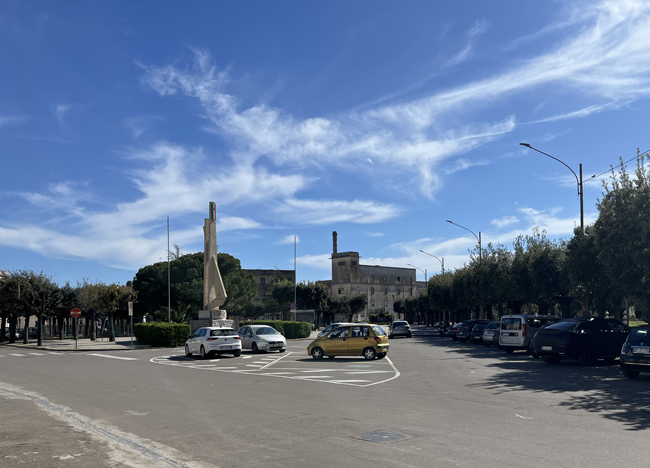 Corigliano d'Otranto: cosa vedere e fare piazza-della-vittoria-corigliano-d'otranto