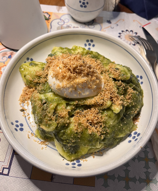 Orecchiette con cime di rapa e burratina