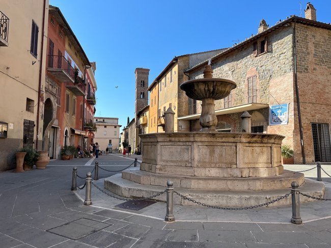 Piazza-Consoli-Deruta