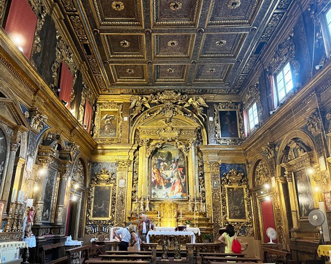 chiesa-della-croce-interno-senigallia