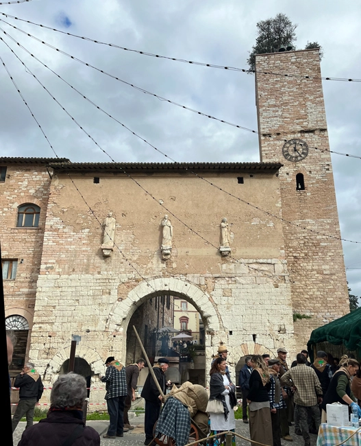 porta-consolare-spello