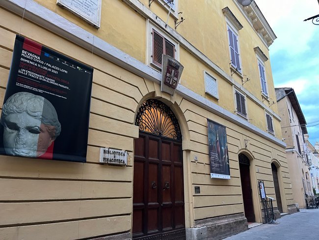 Palazzo-Lepri-e-museo-civico-bevagna