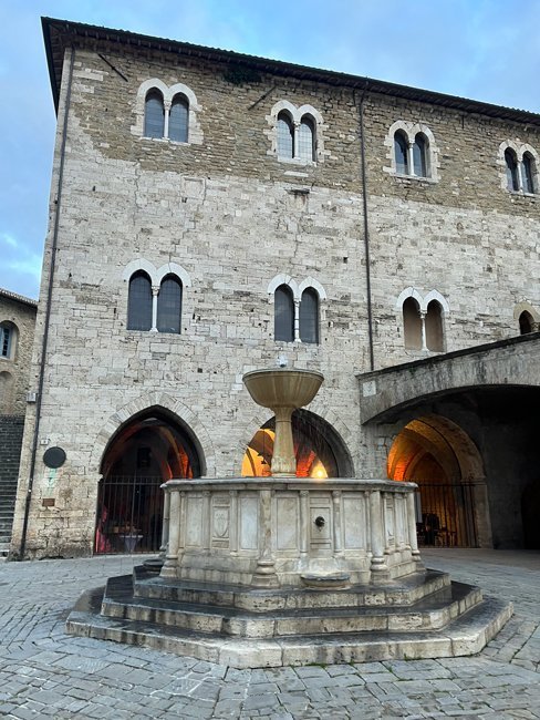 Palazzo-dei-Consoli,-Bevagna