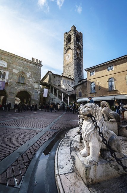 bergamo-alta-piazza