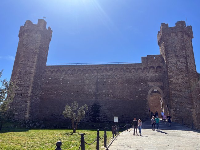 rocca-di-montalcino