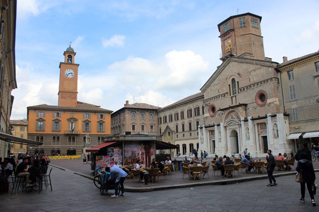 piazza-prampolini-reggio-emilia