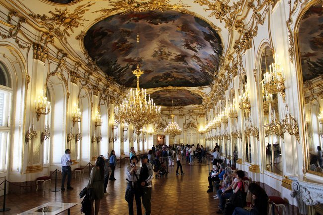 interno-Castello-di-Schönbrunn-Vienna