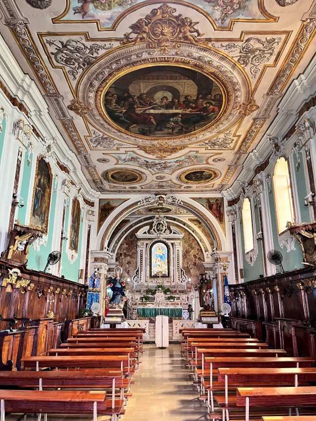 interno chiesa del purgatorio pizzo