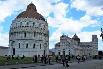 Piazza dei Miracoli cosa vedere a pisa in un giorno