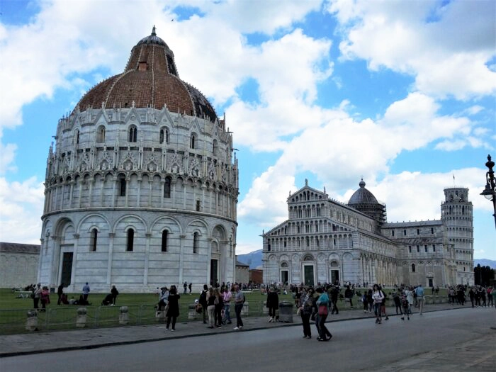 Piazza dei Miracoli cosa vedere a pisa in un giorno