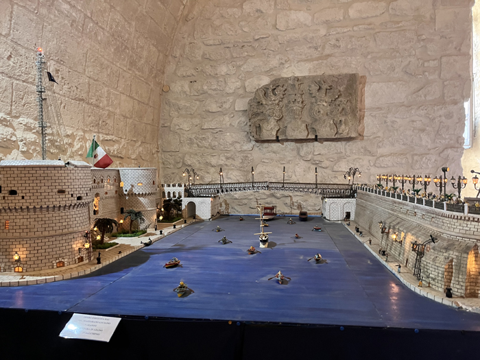 Cosa vedere a Taranto a piedi in un giorno e dintorni ponte-girevole-museo-castello-di-taranto