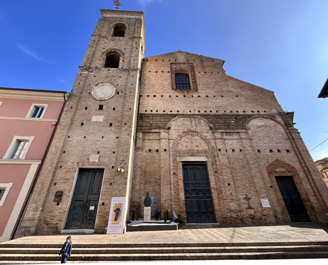 Duomo di San Giuliano, Macerata