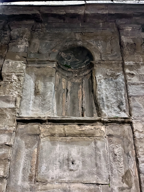 Monte San Savino: cosa vedere e fare Fori delle cannelle, Monte San Savino
